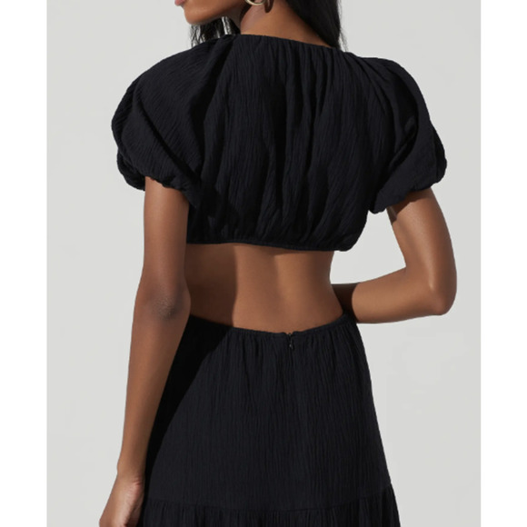 ASTR the Label Puff Sleeve Midi Dress - Picture 4 of 8